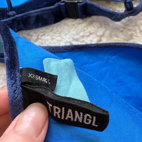 Triangl Two-Piece Velvet Neoprene Bikini Set Tootsie-Blue Moon Size XXS - Picture 11 of 12